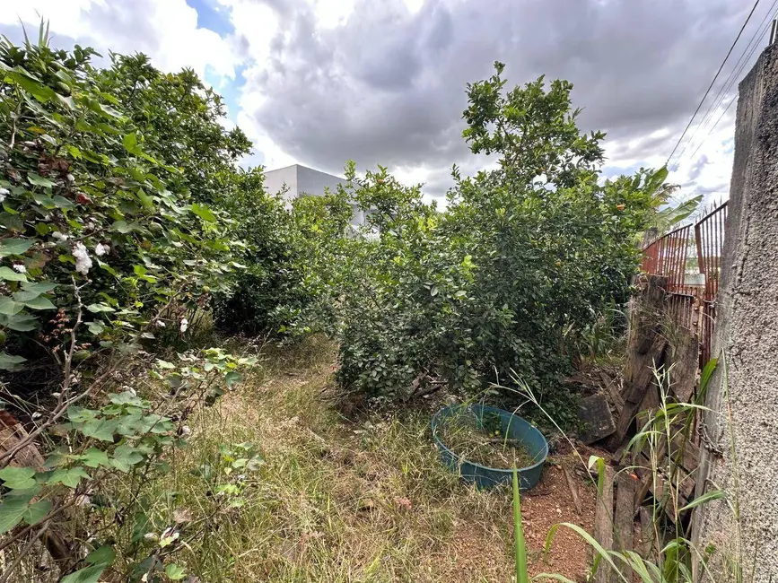 Foto 1 de Terreno / Lote à venda, 360m2 em Parque São João, Anapolis - GO