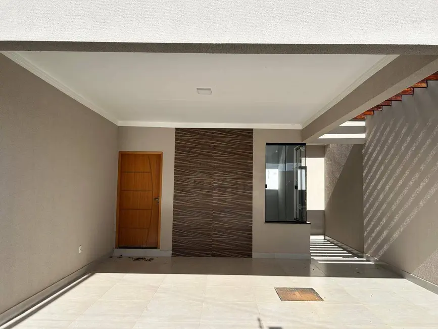 Casa com 3 quartos à venda, 150m2 em Parque Brasília, Anapolis - GO - imagem 2 Foto 2 de Casa com 3 quartos à venda, 150m2 em Parque Brasília, Anapolis - GO