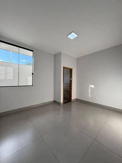 Casa com 3 quartos à venda, 150m2 em Anapolis - GO - imagem 5 Foto 5 de Casa com 3 quartos à venda, 150m2 em Anapolis - GO