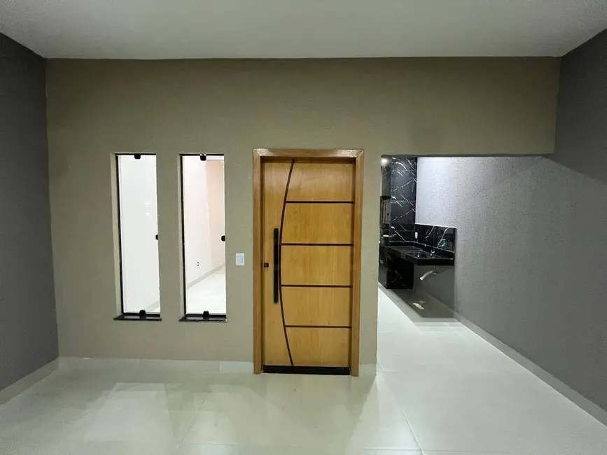 Casa com 3 quartos à venda, 150m2 em Víviam Parque, Anapolis - GO - imagem 3 Foto 3 de Casa com 3 quartos à venda, 150m2 em Víviam Parque, Anapolis - GO