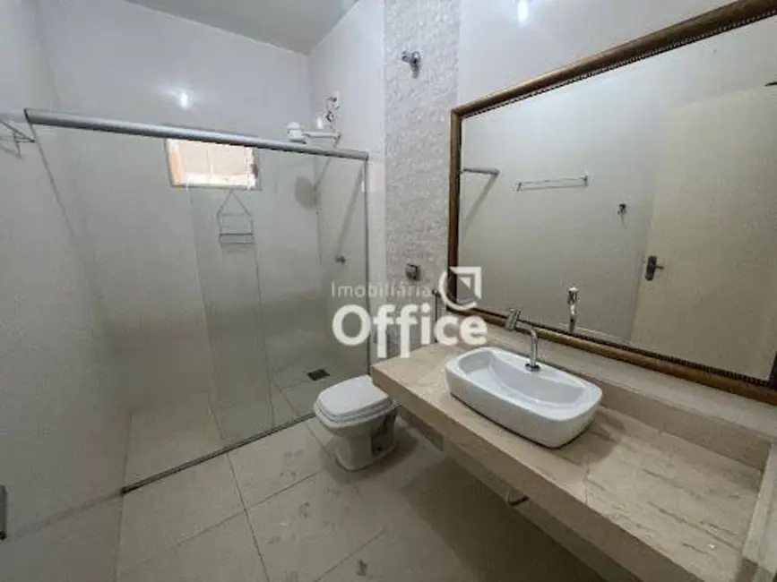 Foto 8 de Casa com 3 quartos à venda, 420m2 em Jundiaí, Anapolis - GO