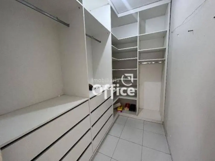 Foto 3 de Casa com 3 quartos à venda, 420m2 em Jundiaí, Anapolis - GO