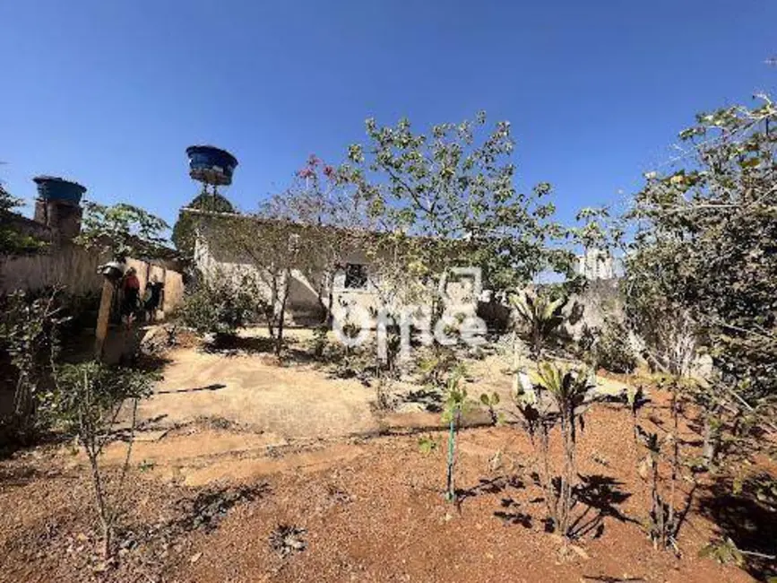 Foto 2 de Casa com 3 quartos à venda, 420m2 em Jundiaí, Anapolis - GO