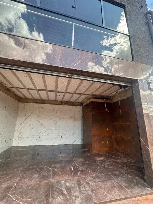 Armazém / Galpão à venda, 300m2 em Residencial Flor do Cerrado, Anapolis - GO - imagem 4 Foto 4 de Armazém / Galpão à venda, 300m2 em Residencial Flor do Cerrado, Anapolis - GO