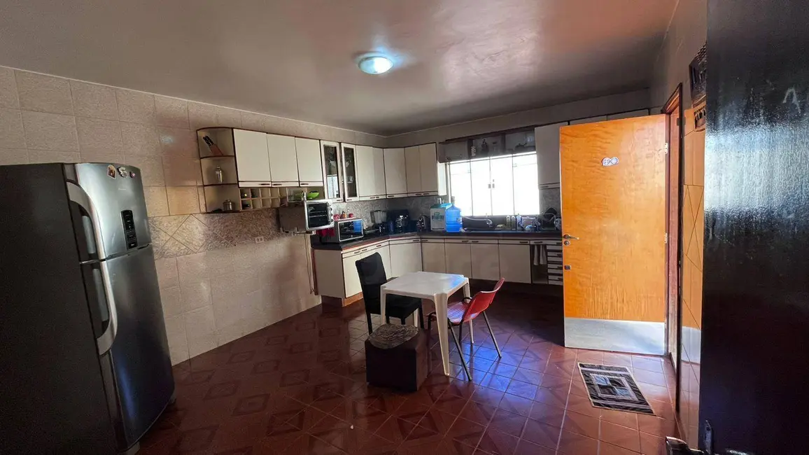 Foto 3 de Casa com 4 quartos à venda, 490m2 em Jundiaí, Anapolis - GO