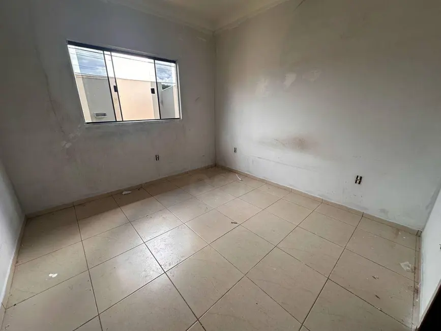 Foto 4 de Casa com 3 quartos à venda, 300m2 em Jardim dos Ipês, Anapolis - GO