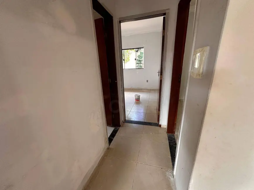Foto 3 de Casa com 3 quartos à venda, 300m2 em Jardim dos Ipês, Anapolis - GO