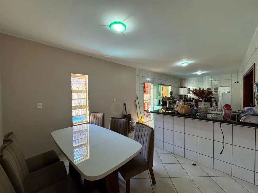 Casa com 3 quartos à venda, 350m2 em Jardim dos Ipês, Anapolis - GO - imagem 4 Foto 4 de Casa com 3 quartos à venda, 350m2 em Jardim dos Ipês, Anapolis - GO