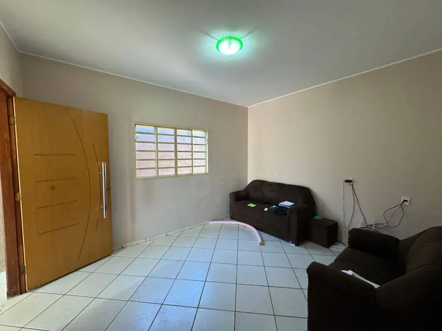 Casa com 3 quartos à venda, 350m2 em Jardim dos Ipês, Anapolis - GO - imagem 3 Foto 3 de Casa com 3 quartos à venda, 350m2 em Jardim dos Ipês, Anapolis - GO