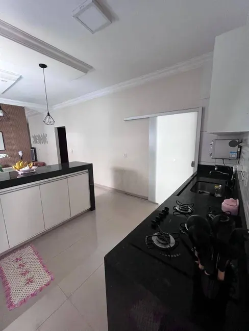 Casa com 3 quartos à venda, 300m2 em Parque dos Pirineus, Anapolis - GO - imagem 7 Foto 7 de Casa com 3 quartos à venda, 300m2 em Parque dos Pirineus, Anapolis - GO