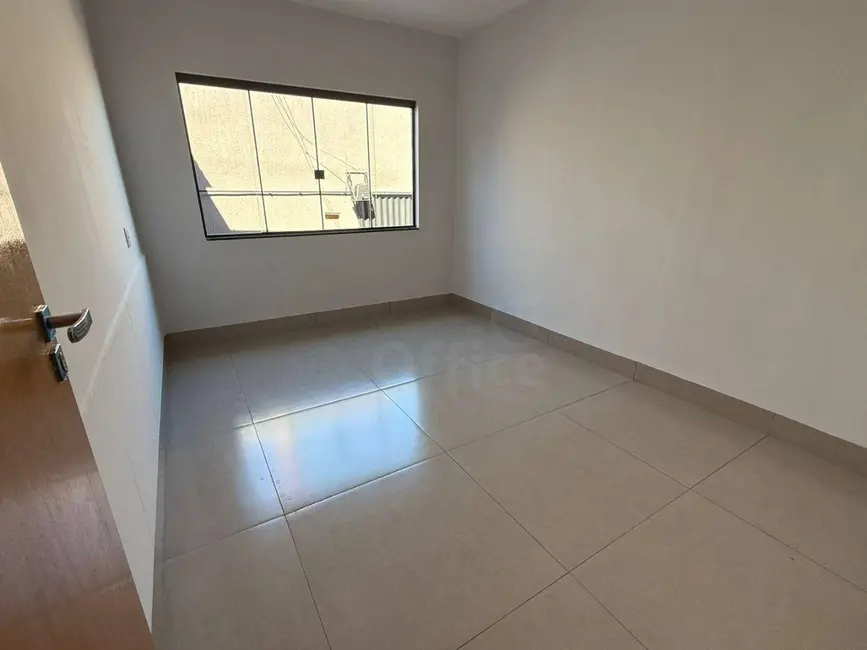 Foto 8 de Casa com 2 quartos à venda, 168m2 em Jardim Goiano, Anapolis - GO