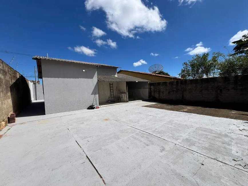 Casa com 3 quartos à venda, 300m2 em Setor Sul III Etapa, Anapolis - GO - imagem 5 Foto 5 de Casa com 3 quartos à venda, 300m2 em Setor Sul III Etapa, Anapolis - GO