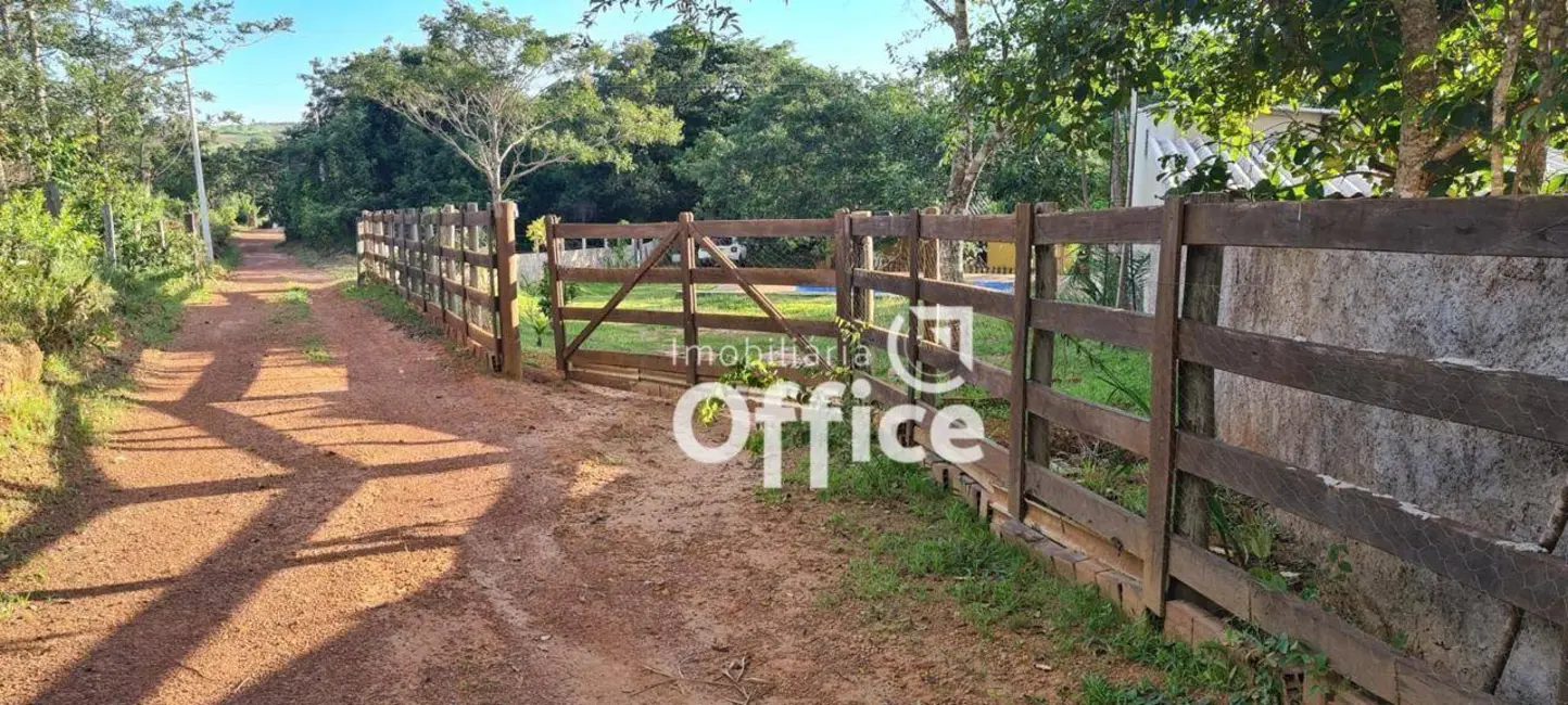 Foto 8 de Chácara com 2 quartos à venda, 4200m2 em Abadiania - GO