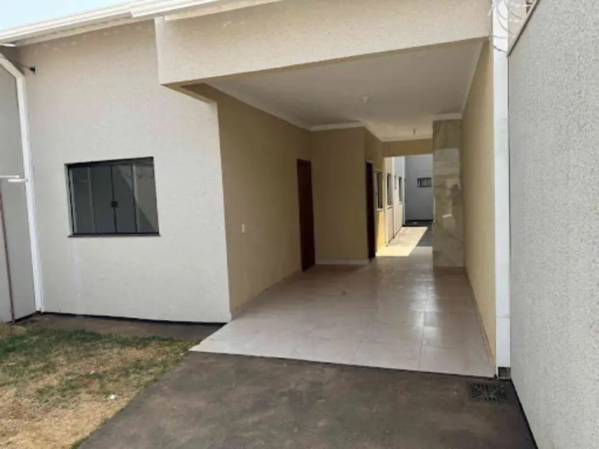 Casa com 3 quartos à venda, 150m2 em Anapolis - GO - imagem 1 Foto 1 de Casa com 3 quartos à venda, 150m2 em Anapolis - GO