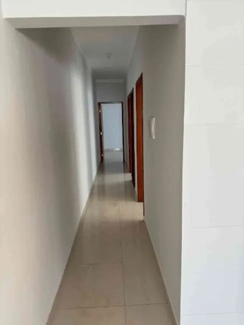 Casa com 3 quartos à venda, 150m2 em Anapolis - GO - imagem 7 Foto 7 de Casa com 3 quartos à venda, 150m2 em Anapolis - GO