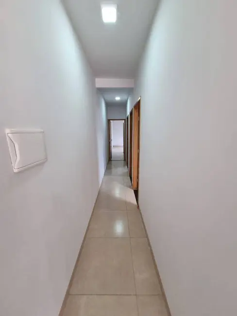 Casa com 3 quartos à venda, 200m2 em Santos Dumont, Anapolis - GO - imagem 7 Foto 7 de Casa com 3 quartos à venda, 200m2 em Santos Dumont, Anapolis - GO