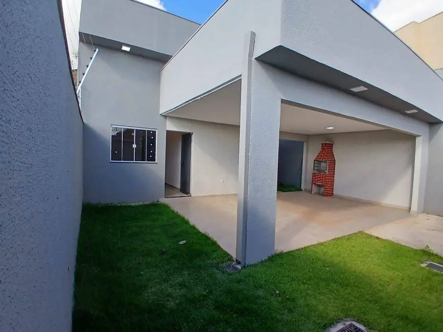 Foto 1 de Casa com 3 quartos à venda, 200m2 em Residencial Shangrilá, Anapolis - GO