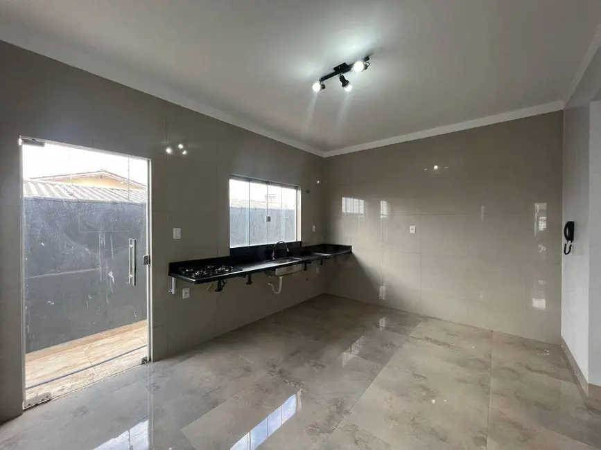 Casa com 4 quartos à venda, 300m2 em Anexo Itamaraty, Anapolis - GO - imagem 6 Foto 6 de Casa com 4 quartos à venda, 300m2 em Anexo Itamaraty, Anapolis - GO