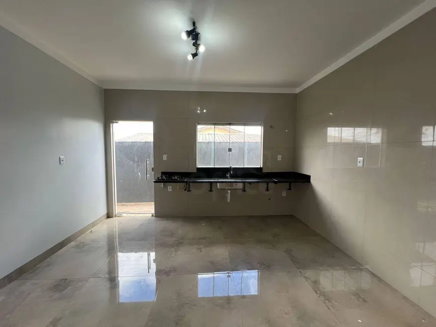 Casa com 4 quartos à venda, 300m2 em Anexo Itamaraty, Anapolis - GO - imagem 8 Foto 8 de Casa com 4 quartos à venda, 300m2 em Anexo Itamaraty, Anapolis - GO