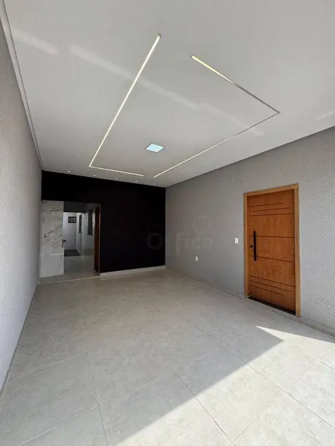 Casa com 3 quartos à venda, 169m2 em Residencial Flor do Cerrado, Anapolis - GO - imagem 4 Foto 4 de Casa com 3 quartos à venda, 169m2 em Residencial Flor do Cerrado, Anapolis - GO