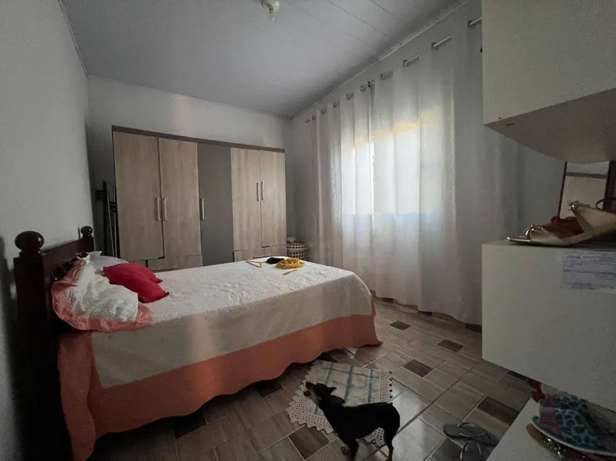 Casa com 3 quartos à venda, 360m2 em Residencial São Vicente, Anapolis - GO - imagem 6 Foto 6 de Casa com 3 quartos à venda, 360m2 em Residencial São Vicente, Anapolis - GO