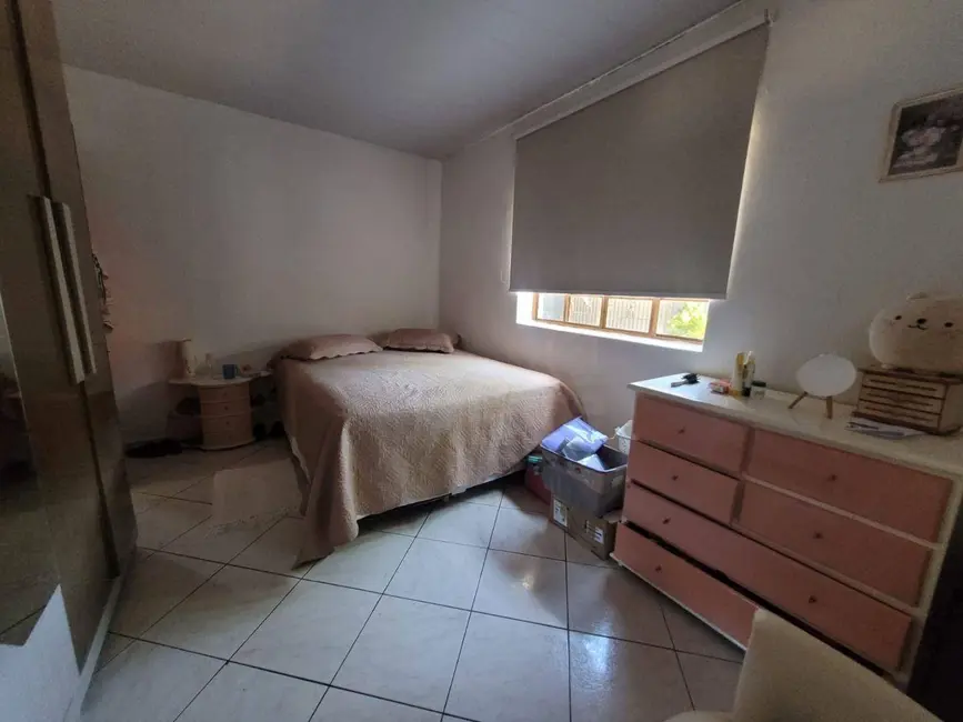 Foto 9 de Casa com 2 quartos à venda, 300m2 em Anapolis - GO