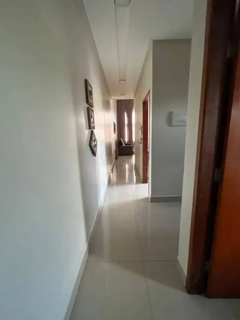 Foto 7 de Casa com 3 quartos à venda, 300m2 em Residencial Flor do Cerrado, Anapolis - GO