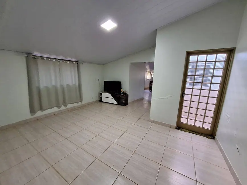 Chácara com 6 quartos à venda, 7894m2 em Distrito Agroindustrial de Anápolis, Anapolis - GO - imagem 9 Foto 9 de Chácara com 6 quartos à venda, 7894m2 em Distrito Agroindustrial de Anápolis, Anapolis - GO