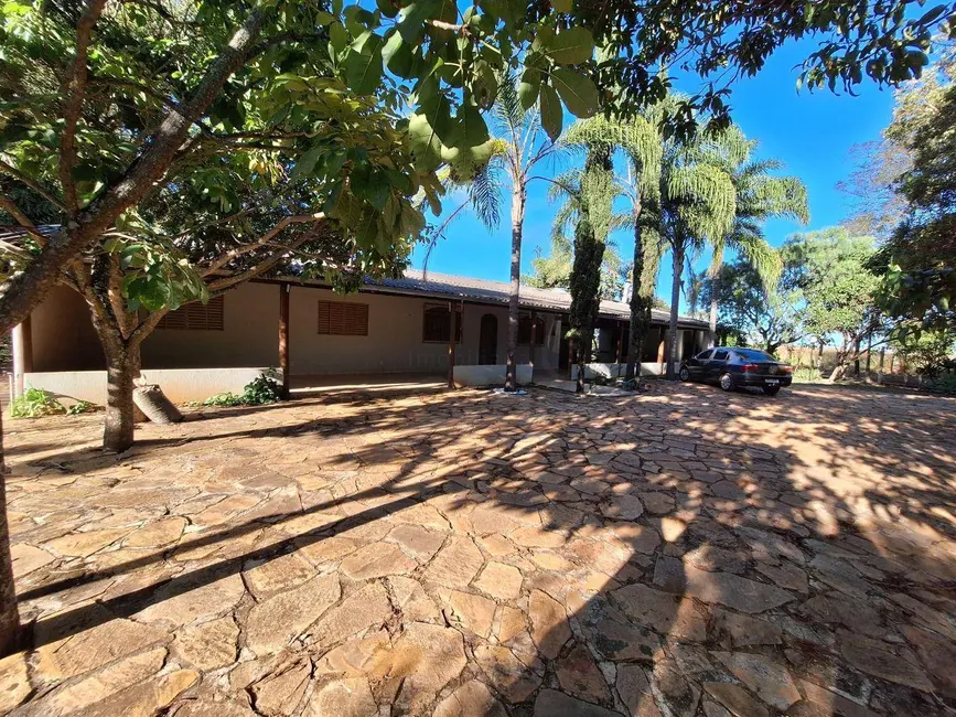 Chácara com 6 quartos à venda, 7894m2 em Distrito Agroindustrial de Anápolis, Anapolis - GO - imagem 3 Foto 3 de Chácara com 6 quartos à venda, 7894m2 em Distrito Agroindustrial de Anápolis, Anapolis - GO