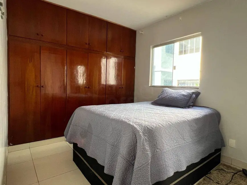 Foto 2 de Apartamento com 3 quartos à venda, 81m2 em Vila Industrial, Anapolis - GO