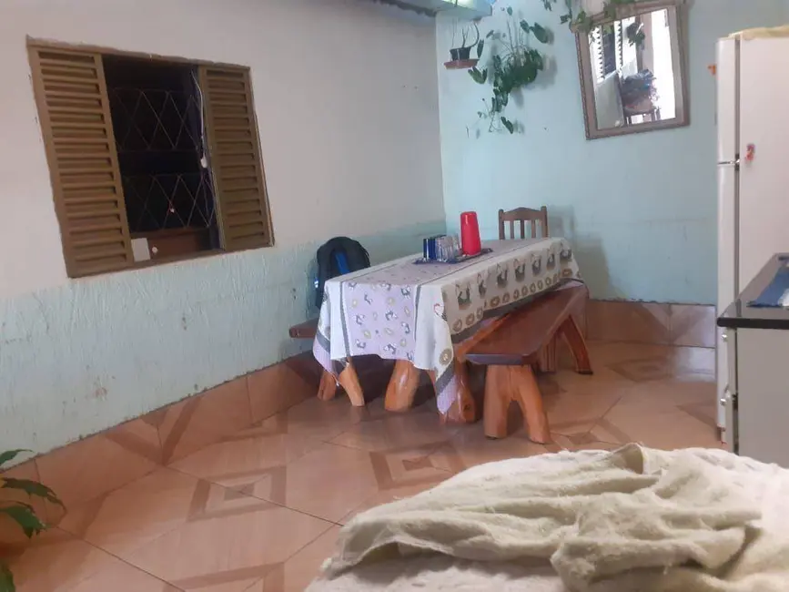 Foto 9 de Casa com 4 quartos à venda, 274m2 em Maracanã, Anapolis - GO