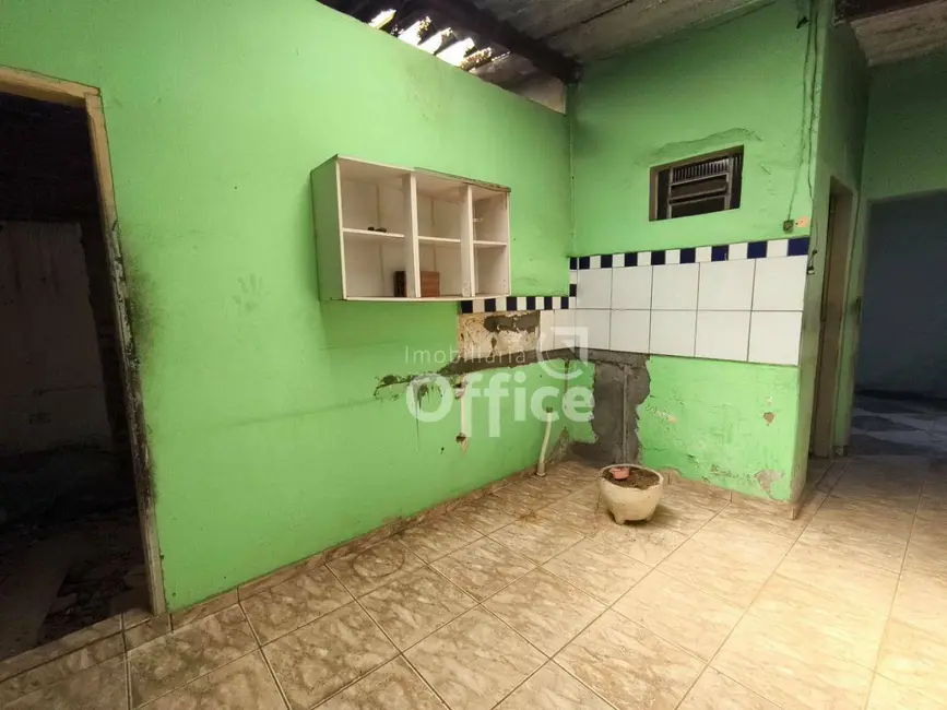 Foto 5 de Casa com 4 quartos à venda, 274m2 em Maracanã, Anapolis - GO