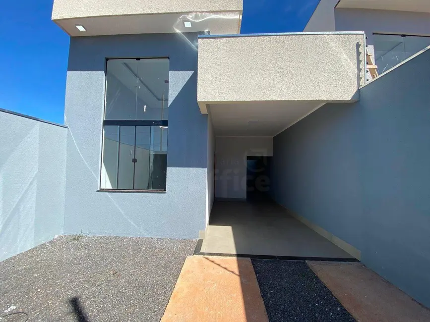 Foto 2 de Casa com 3 quartos à venda, 150m2 em Residencial Flor do Cerrado, Anapolis - GO