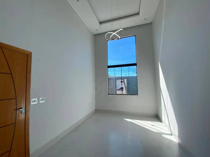 Casa com 3 quartos à venda, 150m2 em Residencial Flor do Cerrado, Anapolis - GO - imagem 8 Foto 8 de Casa com 3 quartos à venda, 150m2 em Residencial Flor do Cerrado, Anapolis - GO