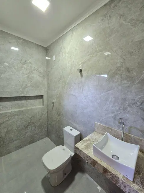 Casa com 3 quartos à venda, 150m2 em Anapolis - GO - imagem 6 Foto 6 de Casa com 3 quartos à venda, 150m2 em Anapolis - GO