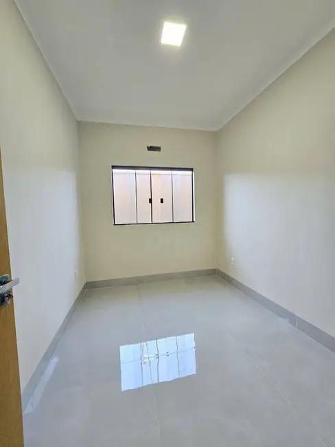 Casa com 3 quartos à venda, 150m2 em Anapolis - GO - imagem 5 Foto 5 de Casa com 3 quartos à venda, 150m2 em Anapolis - GO