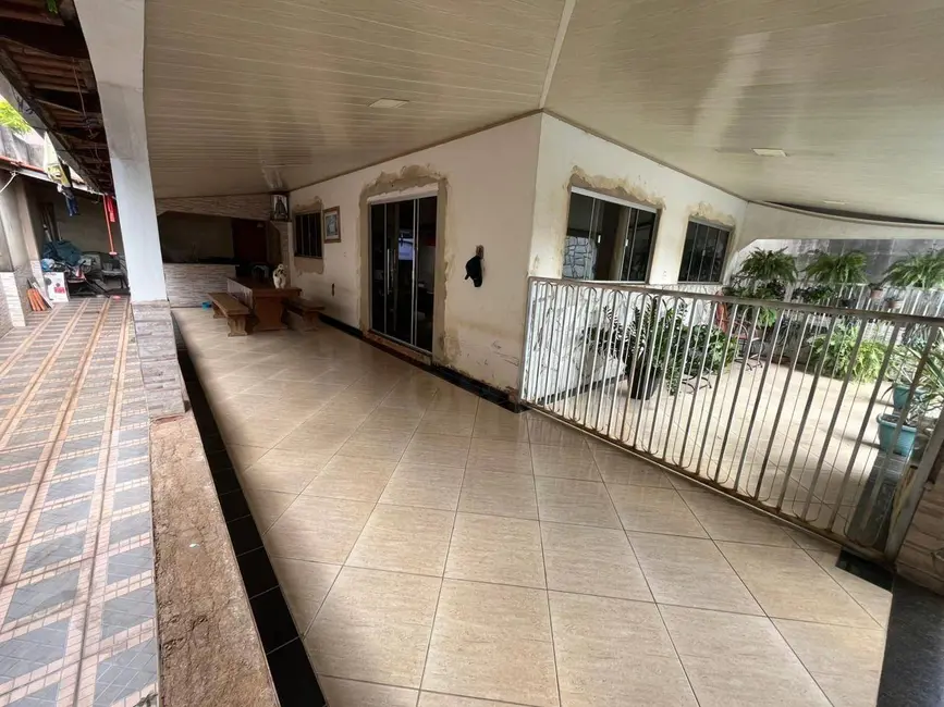 Casa com 3 quartos à venda, 300m2 em Setor Santa Clara, Anapolis - GO - imagem 3 Foto 3 de Casa com 3 quartos à venda, 300m2 em Setor Santa Clara, Anapolis - GO