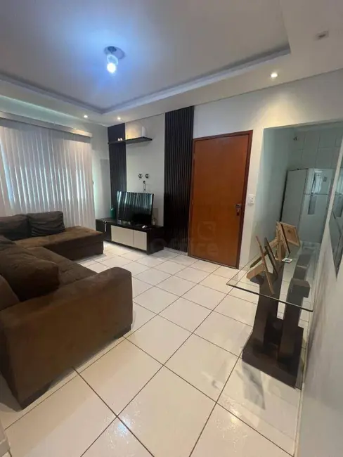 Foto 2 de Casa com 3 quartos à venda, 333m2 em Víviam Parque, Anapolis - GO