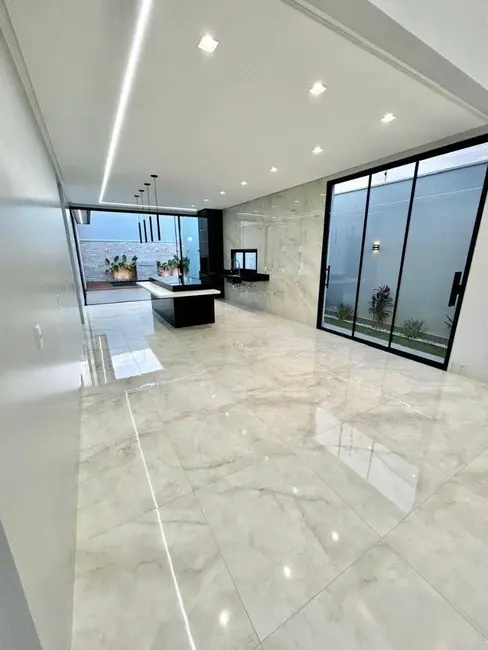 Casa com 3 quartos à venda, 300m2 em Parque Brasília 2ª Etapa, Anapolis - GO - imagem 6 Foto 6 de Casa com 3 quartos à venda, 300m2 em Parque Brasília 2ª Etapa, Anapolis - GO