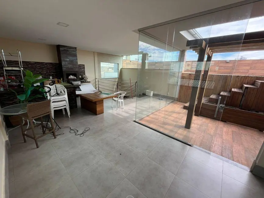 Foto 1 de Sobrado com 5 quartos à venda, 472m2 em Jundiaí, Anapolis - GO