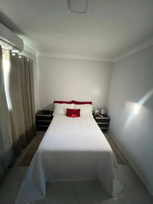 Foto 5 de Apartamento com 3 quartos à venda, 90m2 em Anapolis - GO