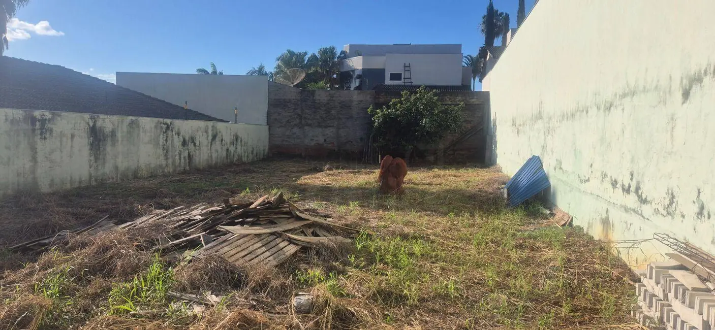Foto 1 de Terreno / Lote à venda, 420m2 em Anápolis City, Anapolis - GO