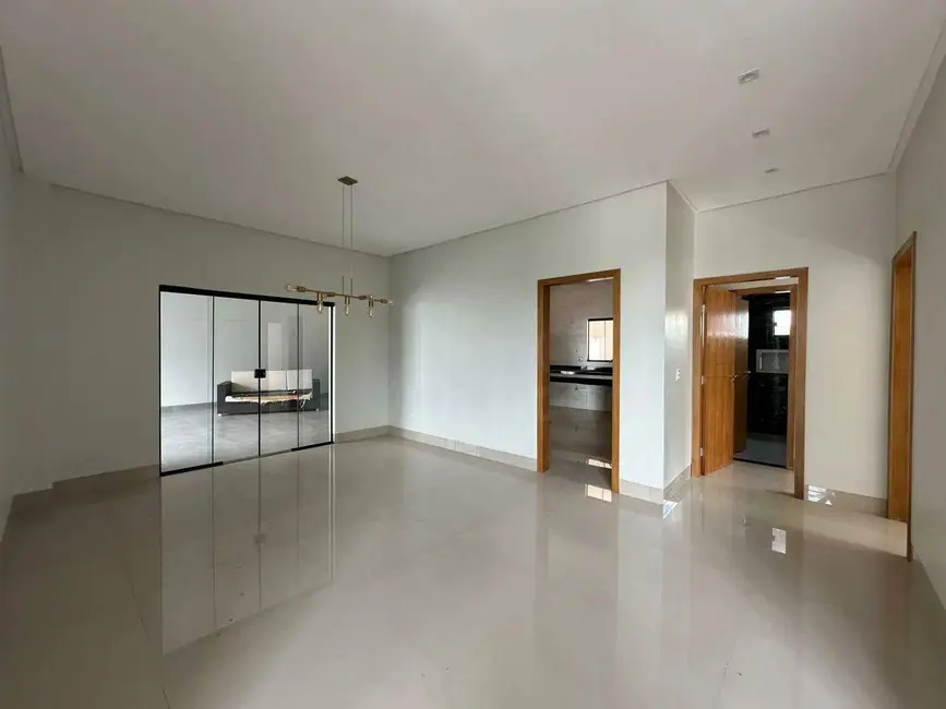 Foto 3 de Sobrado com 4 quartos à venda, 510m2 em Anápolis City, Anapolis - GO
