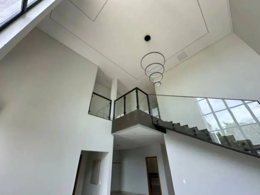 Foto 5 de Sobrado com 4 quartos à venda, 510m2 em Anápolis City, Anapolis - GO