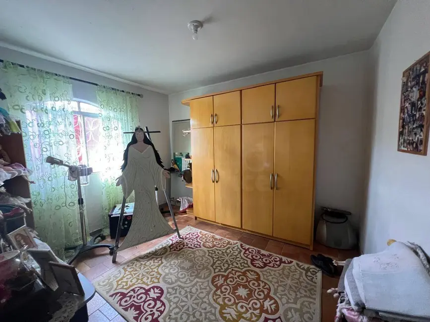 Foto 9 de Casa com 3 quartos à venda, 360m2 em Vila Santa Maria de Nazareth, Anapolis - GO