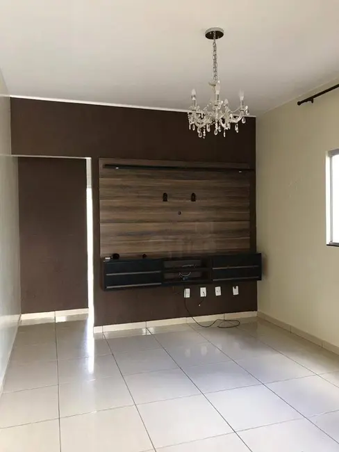 Foto 3 de Casa com 3 quartos à venda, 300m2 em Parque dos Pirineus, Anapolis - GO