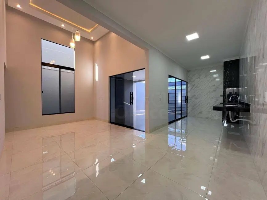 Casa com 3 quartos à venda, 150m2 em Víviam Parque, Anapolis - GO - imagem 1 Foto 1 de Casa com 3 quartos à venda, 150m2 em Víviam Parque, Anapolis - GO
