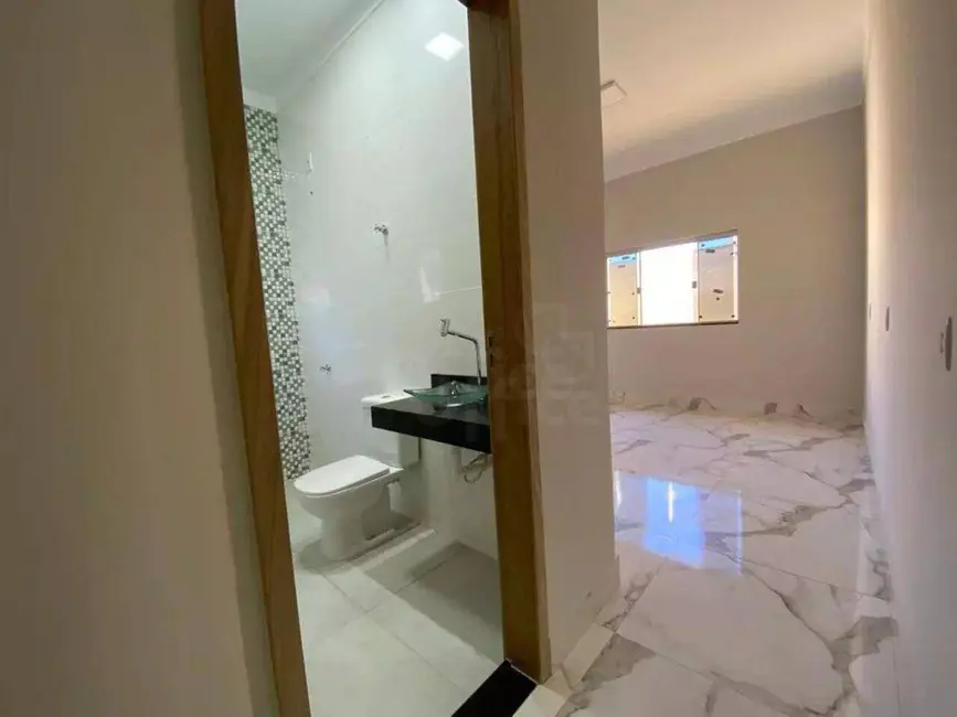 Foto 7 de Casa com 3 quartos à venda, 200m2 em Jardim Itália, Anapolis - GO