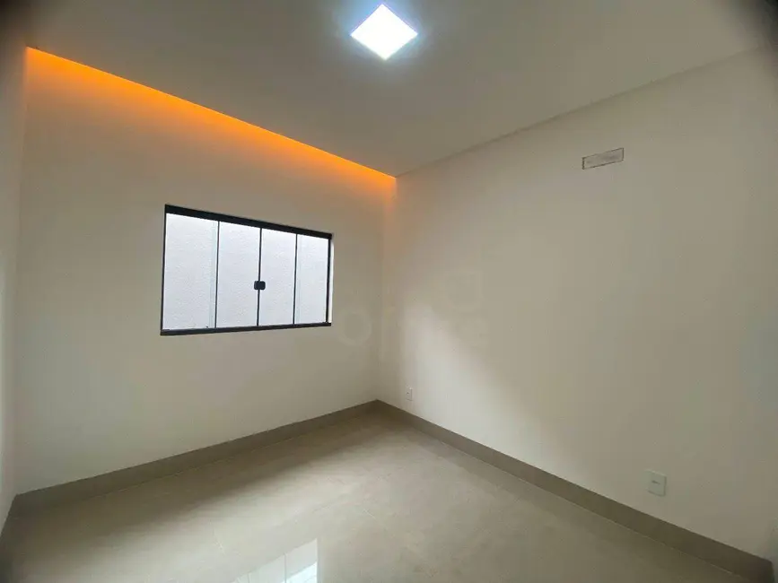 Casa com 3 quartos à venda, 200m2 em Anapolis - GO - imagem 7 Foto 7 de Casa com 3 quartos à venda, 200m2 em Anapolis - GO