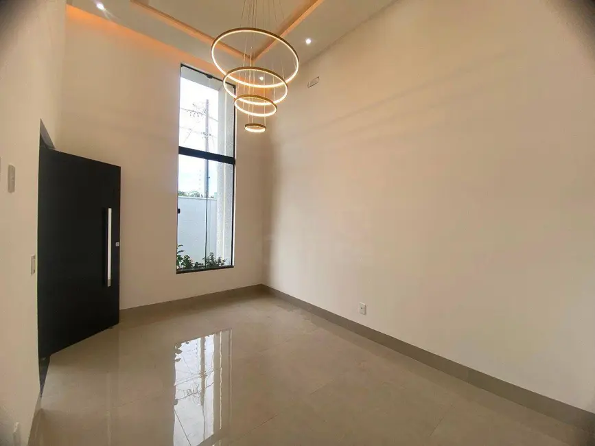 Casa com 3 quartos à venda, 200m2 em Anapolis - GO - imagem 4 Foto 4 de Casa com 3 quartos à venda, 200m2 em Anapolis - GO